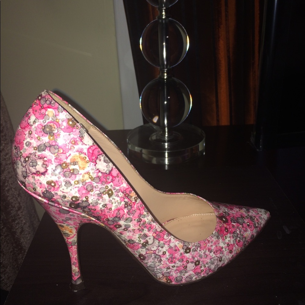 Palter DeLiso Pumps
